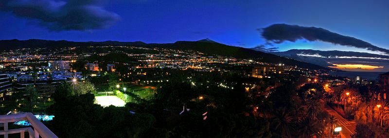 Nachts vom Balkon.jpg